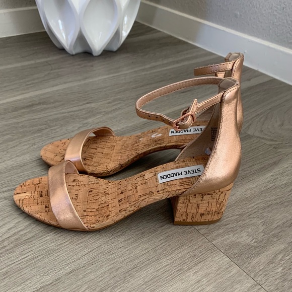 steve madden irenee gold